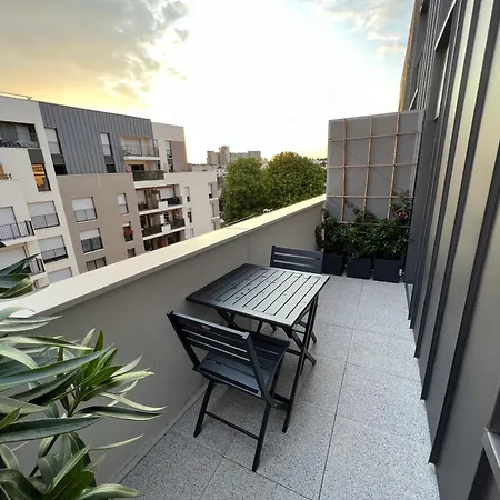 Independant Avec Terrasse Quarto em Acomodações Particulares *